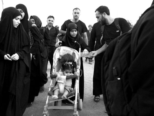 Imam Hussein's Arbaeen procession ceremony thumbnail