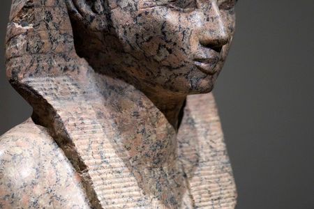 A stone statue of Hatshepsut