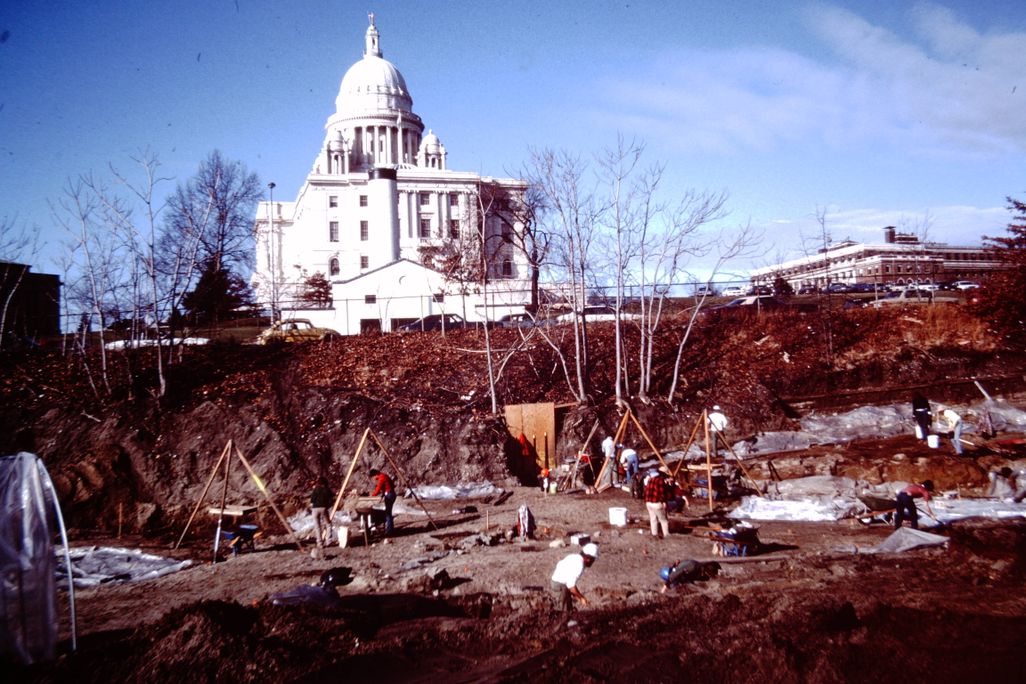 Photo of 1982 excavation at North Shore site