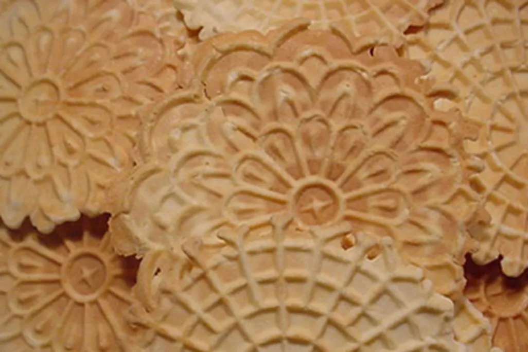 A plate of pizzelle