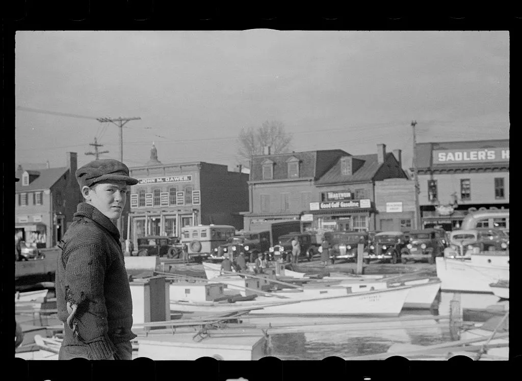 John Vachon, Untitled photo, possibly related to: Men at the wharves, Annapolis, Maryland