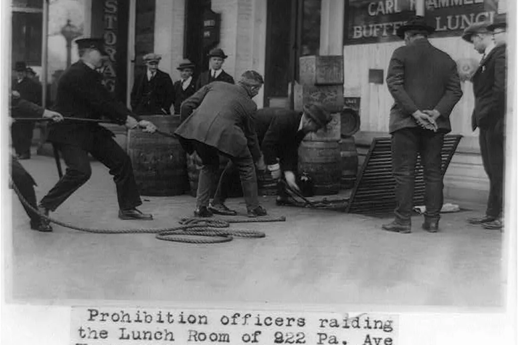 20110520090158prohibition.jpg