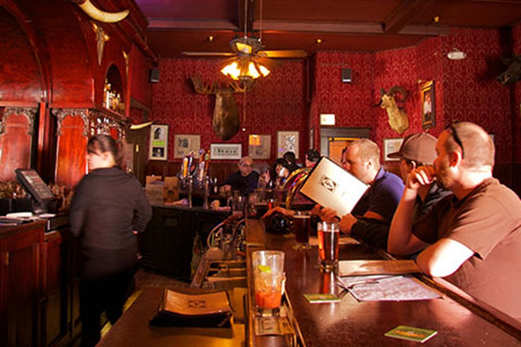 Far Western Tavern