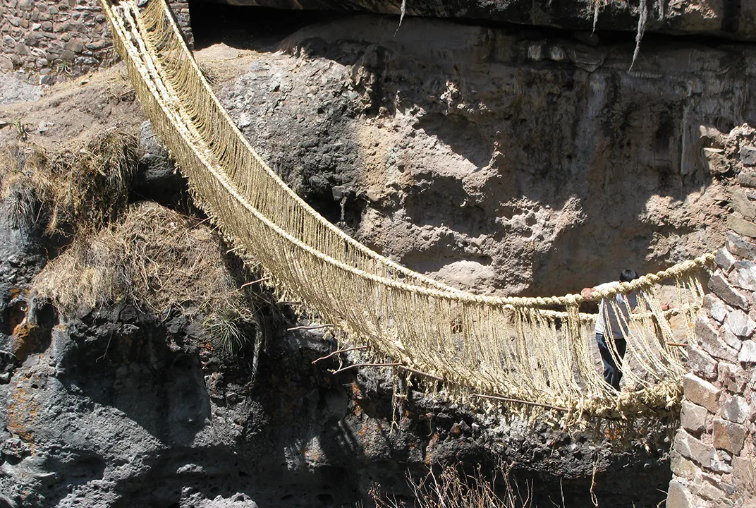 A Dozen Indigenous Craftsman From Peru Will Weave Grass into a 60-Foot  Suspension Bridge in Washington, D.C., At the Smithsonian