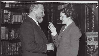 When the Nazis Seized Power, This Jewish Actor Took on the Role of His Life