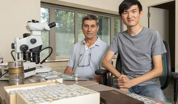 Brian and Jonathan in Lab.jpg