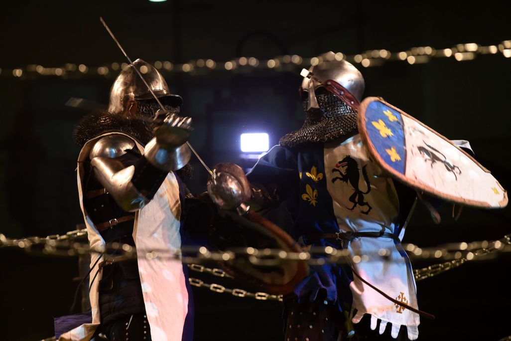 Men are fighting during a Medieval fighting championship