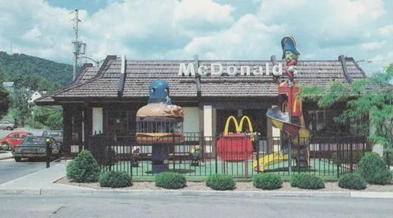 Mansard-roofed McDonald’s in Corning, New York (1985)