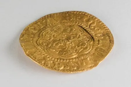 The Henry VI quarter noble was minted in London between 1422 and 1427.