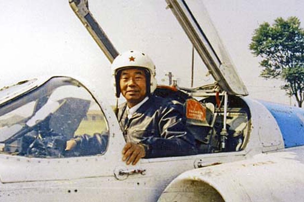 YangGuoxiang-flash.jpg