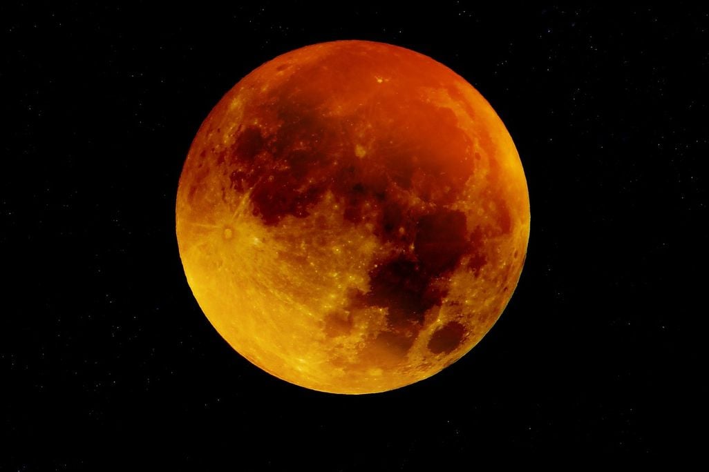 moon-963926_1280.jpg