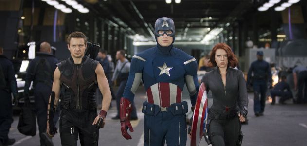 L to R: Hawkeye (Jeremy Renner), Captain America (Chris Evans) & Black Widow (Scarlett Johansson)