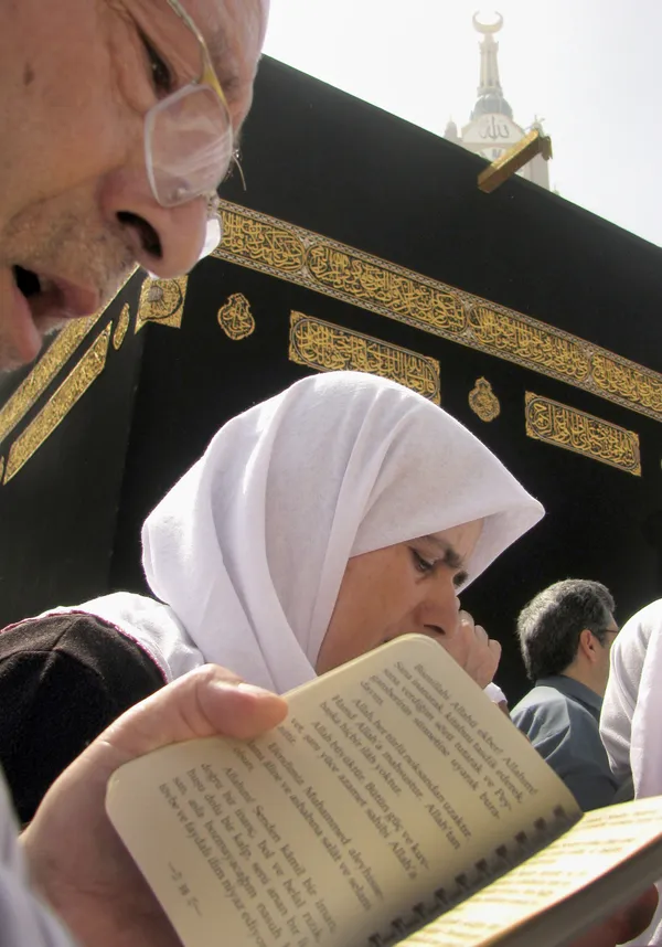 Prayer book thumbnail