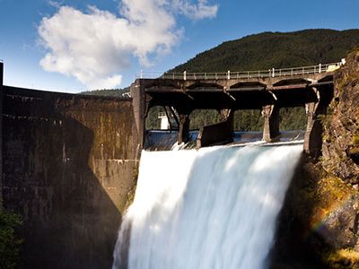 Two antique dams on Washington state's Elwha River are set to be demolished.