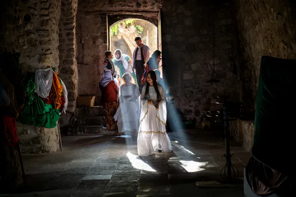 Lalish Light  New Year's Pilgrimage thumbnail