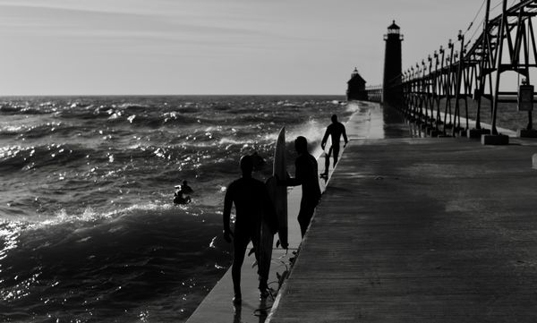 Grand Haven, Surfing, 20 Degrees. thumbnail
