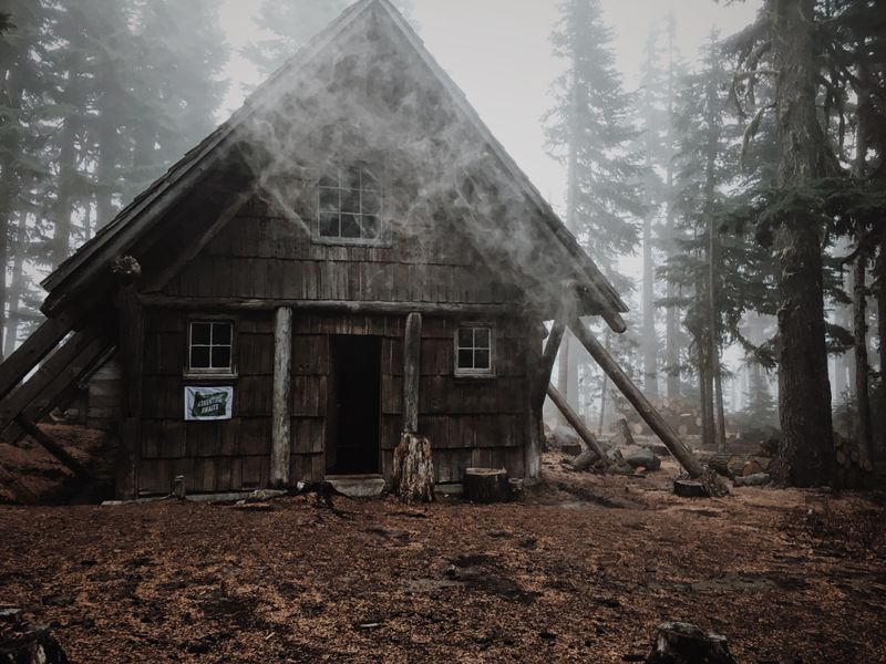 Creepy Cabin In The Woods Smithsonian Photo Contest Smithsonian Magazine