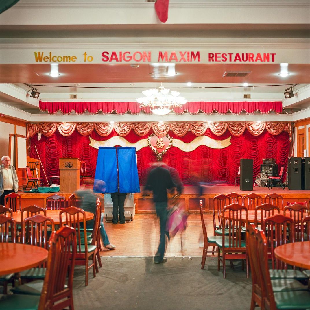 Saigon Maxim Restaurant