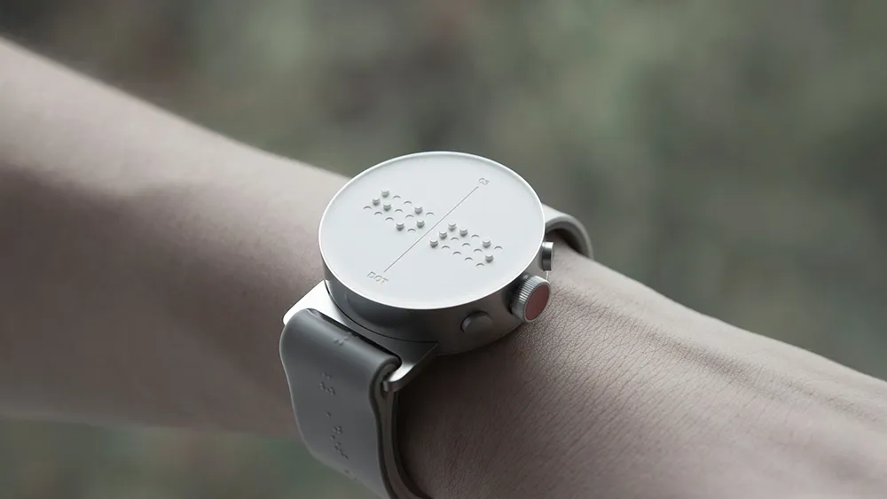 braille-smartwatch.jpg