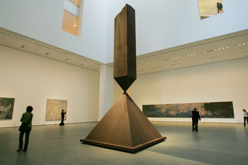 Barnett Newman sculpture