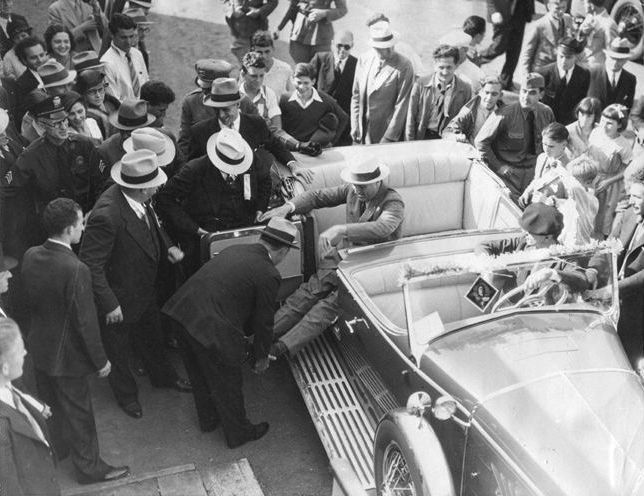 FDR-Exiting-Car-1932.jpg