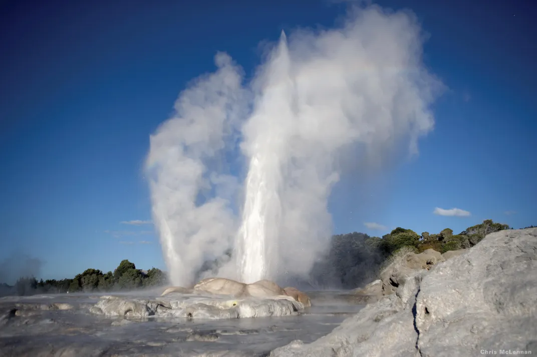 Spouting geysers, Rotorua. Credit: Chris McLennan/Tourism New Zealand