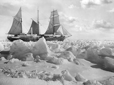 When the crew felt they had a good chance of freeing the trapped Endurance from the sea ice of the Weddell Sea, they put the sails up. As we know, this and other attempts failed. Realizing the ship wasn't moving, Hurley went onto the ice to take this photograph. New details of sea ice have been revealed.