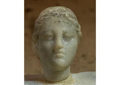 Experts debate whether this bust depicts Cleopatra.&nbsp;
