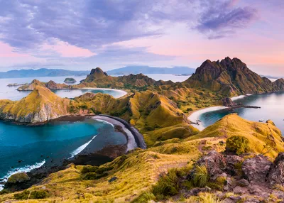 voyage-to-indonesia-dragons-reefs-and-the-spice-islands