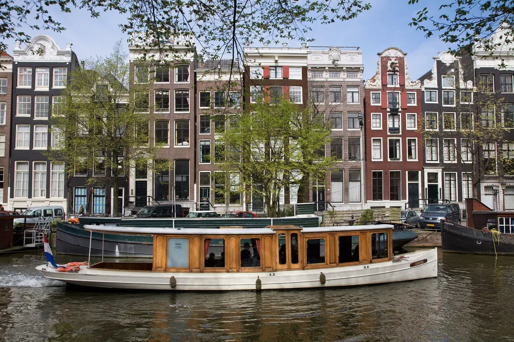 Dutch canal