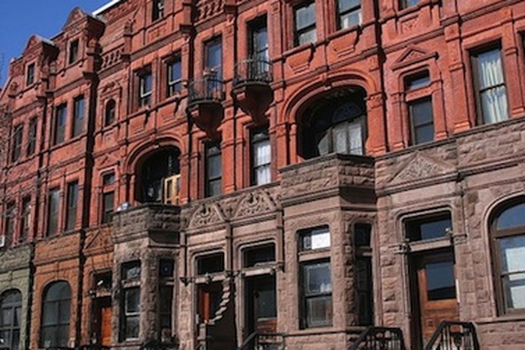 Despite a recent slump from the economic crisis, Harlem brownstones prices are on the rise again.