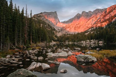 Just a mile down one of the park’s most popular and accessible trails, hikers reap views of Dream Lake. 