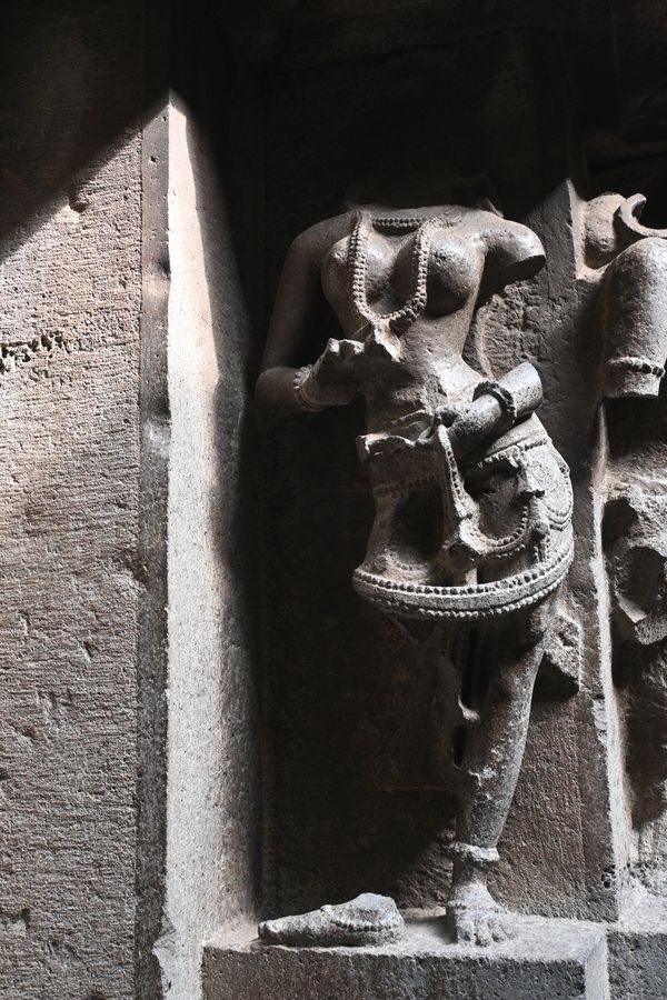 Fragment of Grace – Bhuleshwar Temple thumbnail