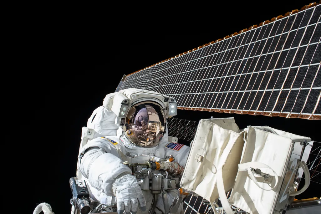 iss046e001924.jpg