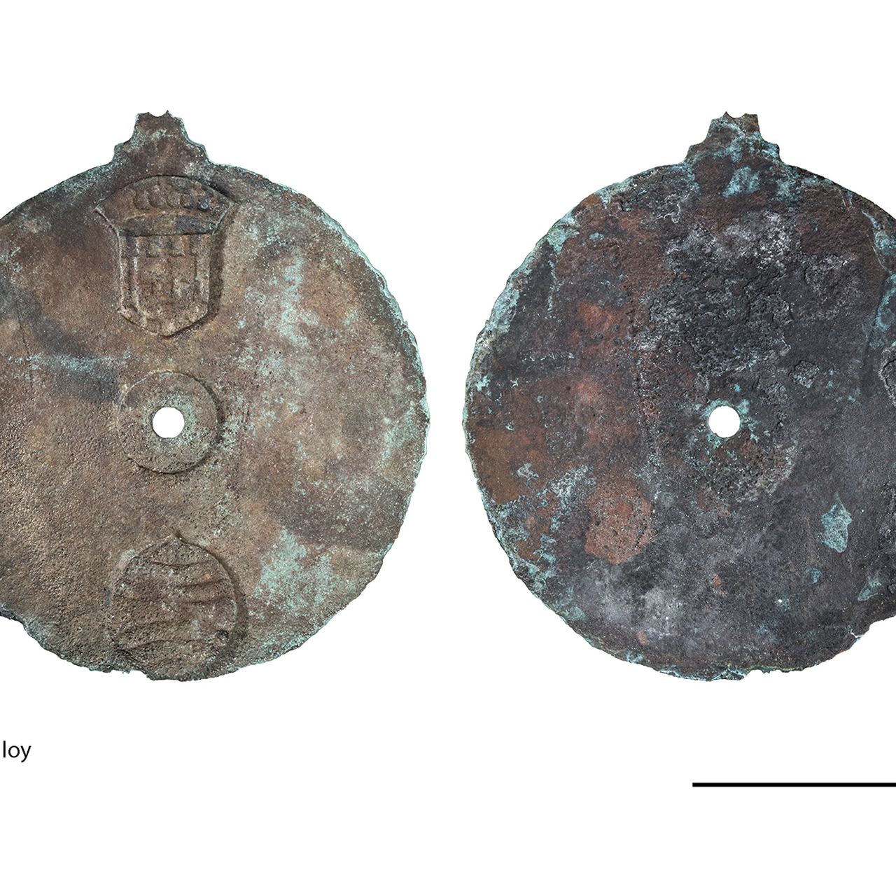 Rare Mariner's Astrolabe Found in Shipwreck Near Oman
