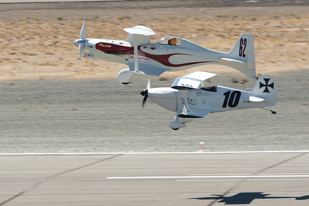 Bad Mojo races Phantom