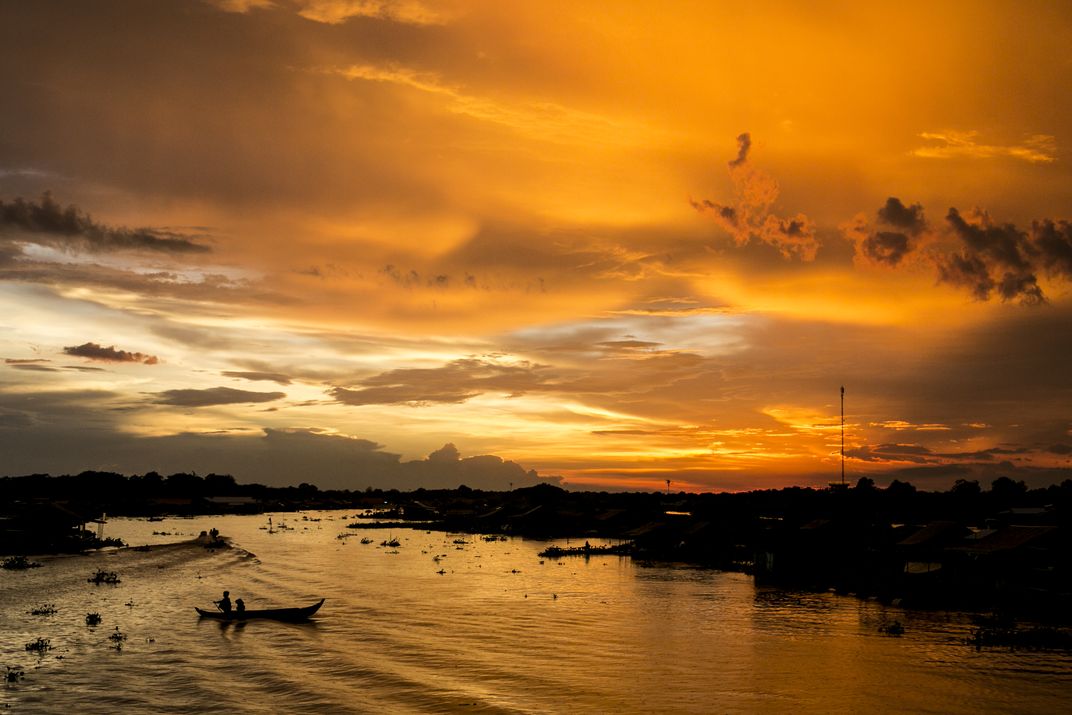 Sunset over Tonlé Sap lake in Cambodia | Smithsonian Photo Contest ...