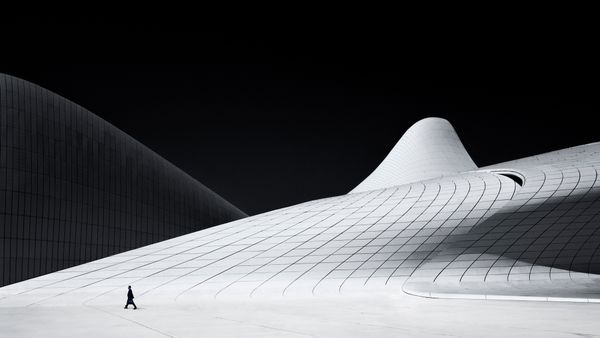The Heydar Aliyev Cultural Center is one of the most eye catching and striking architectural buildings in the rapidly developing capital of Azerbaijan.