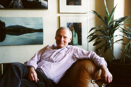 Estes has been painting scenes of cities and nature for half a century.