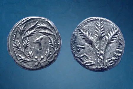 Earlier this week, American investigators returned a looted rare quarter shekel silver coin to Israel.