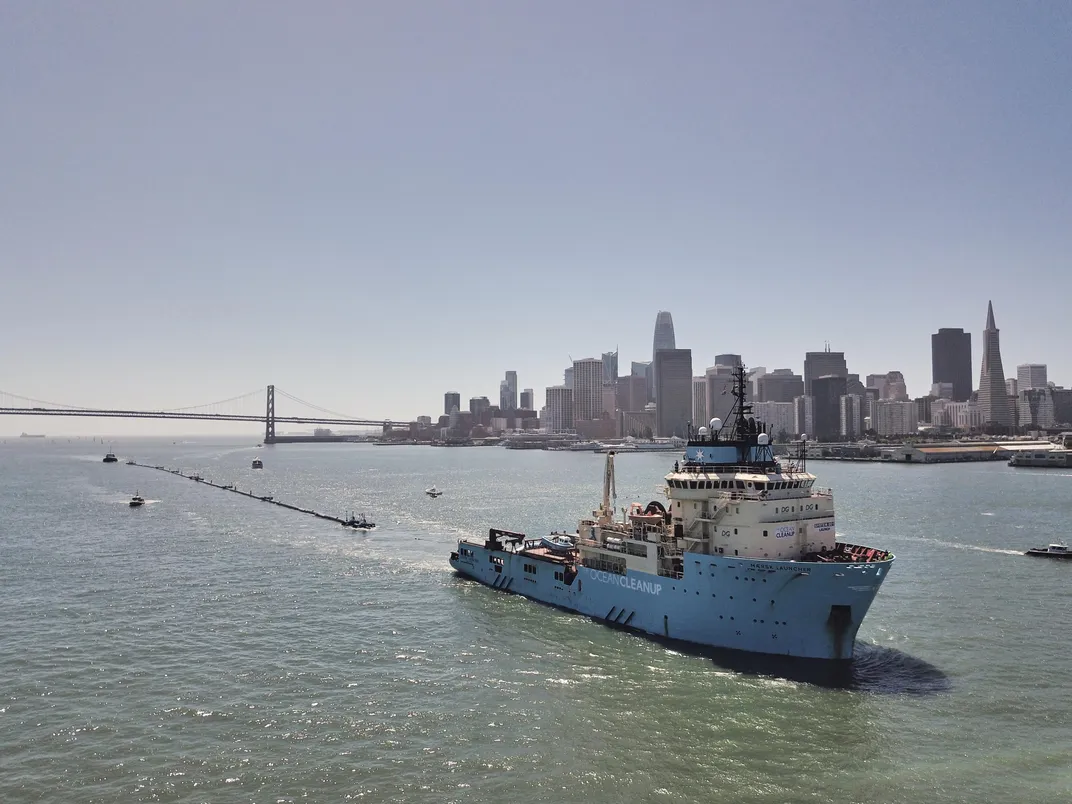 2,000-Foot-Long Plastic Catcher Released to Aid Cleanup of Great Pacific Garbage Patch