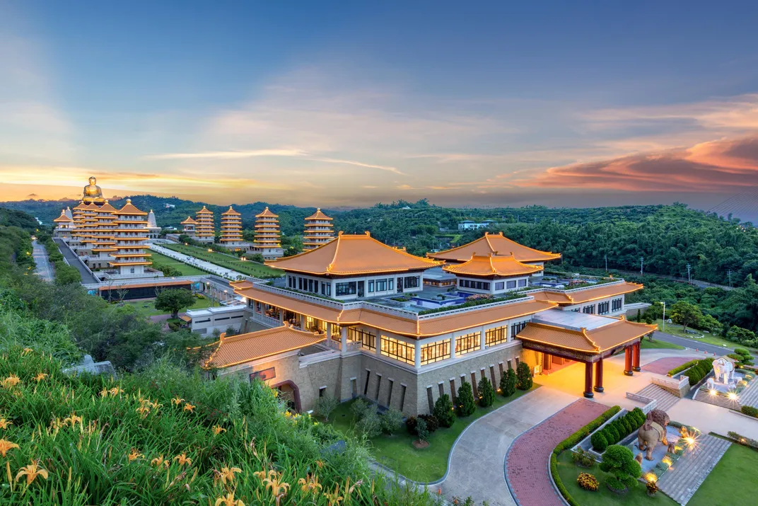 Fo-Guang-Buddha-iStock