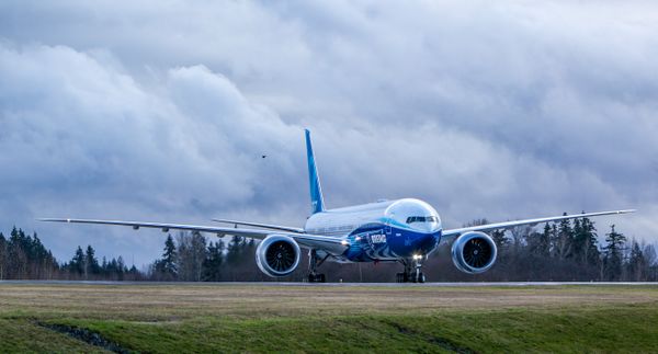 Boeing 777X thumbnail