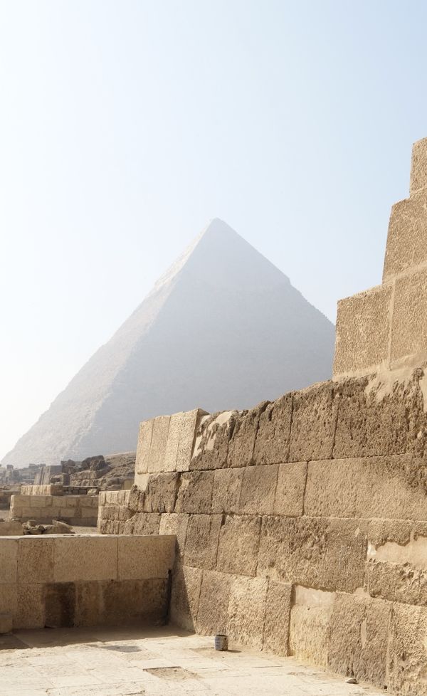The Pyramid of Khafre thumbnail