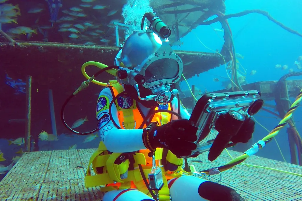 iPad Underwater
