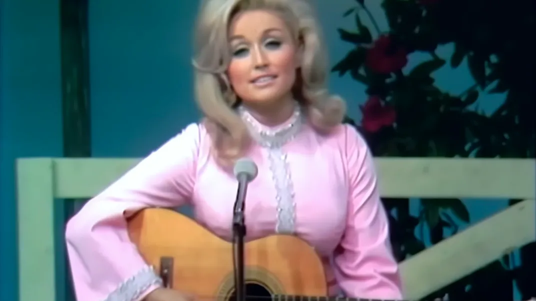 Dolly Parton - Coat of Many Colors First Performance