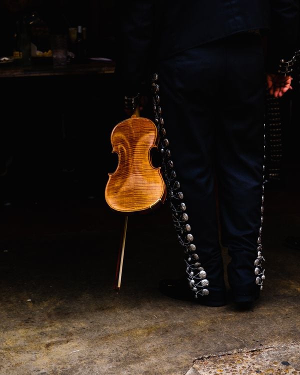 Mariachi at Attention thumbnail
