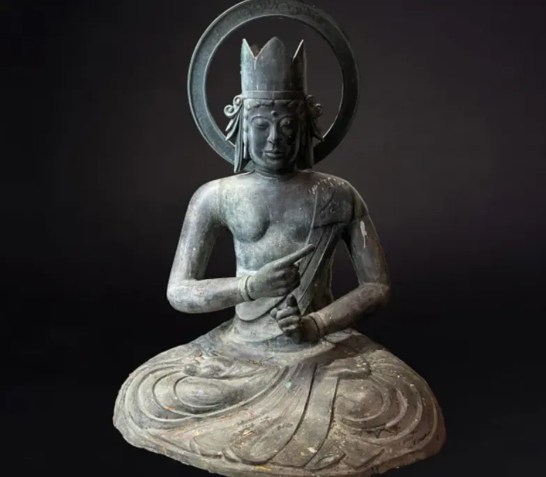 Buddha statue