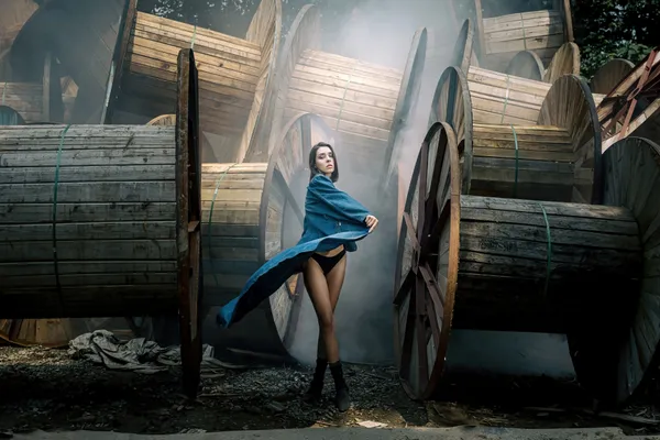 Storage yard and fashion thumbnail