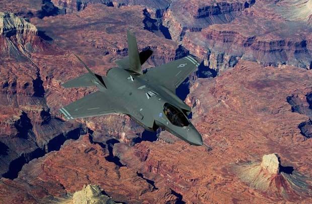 F-35 Jeff over Grand Canyon-620.jpg